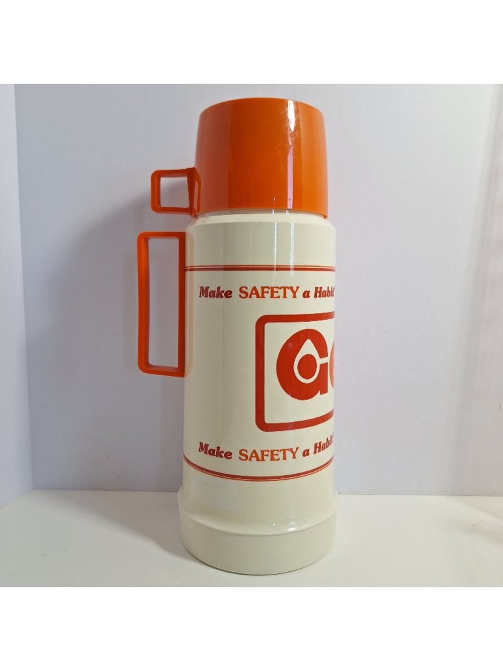 GETTY Thermos Make Safety A Habit Slogan Logo Orange Vintage 1970s